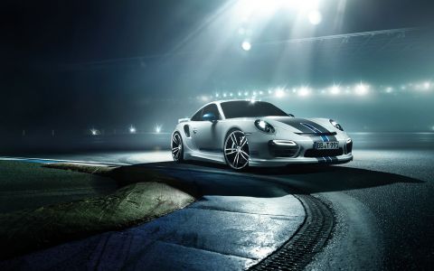 2014年保时捷911 Turbo汽车桌面壁纸